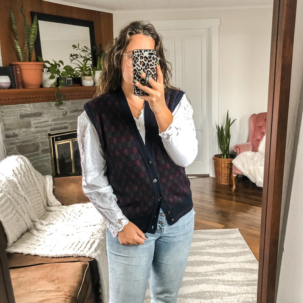 VINTAGE Women's XL Blue Wool Blend Argyle Dark Academia Button Down Sweater Vest
